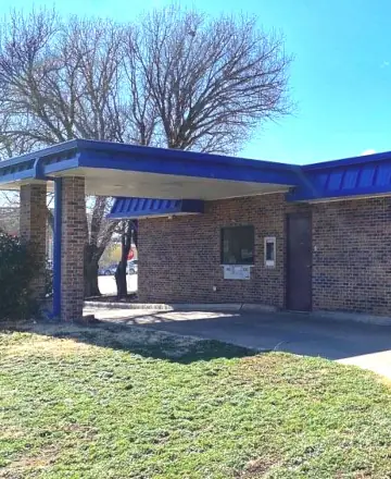 Bennington State Bank 132 S Main St, Lucas, KS 67648